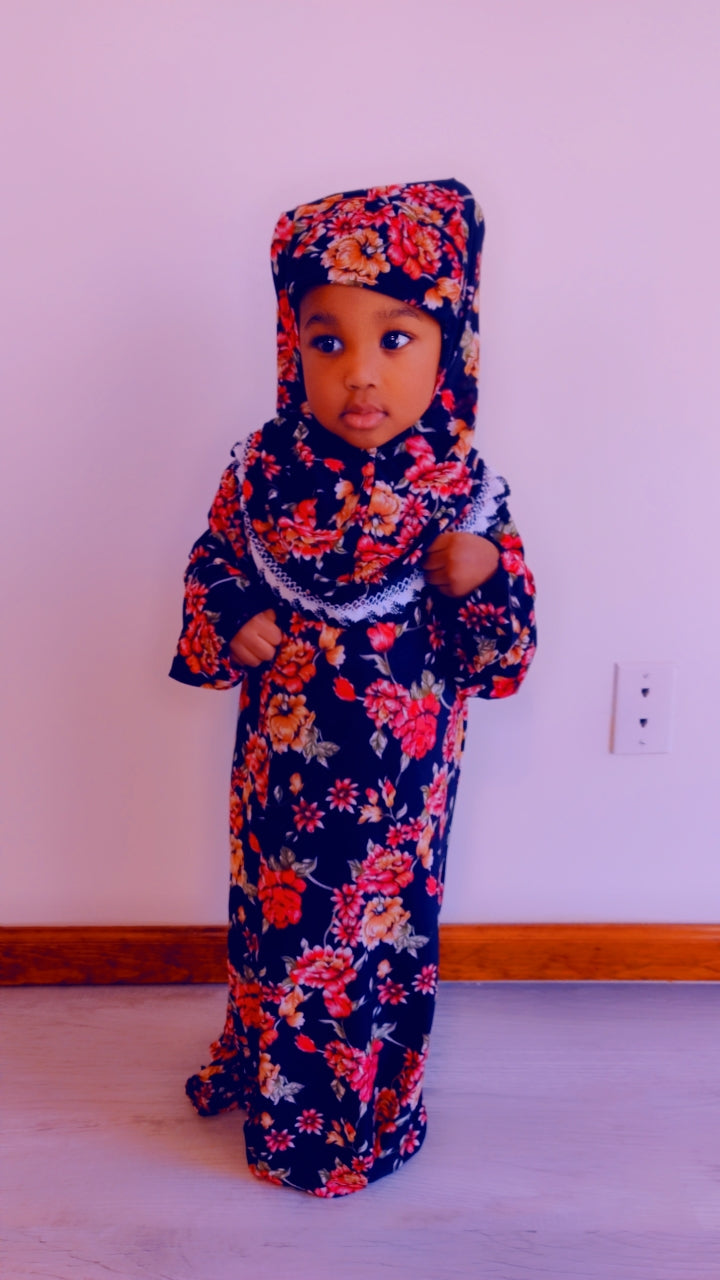 LITTLE GIRLS PRAYER DRESS